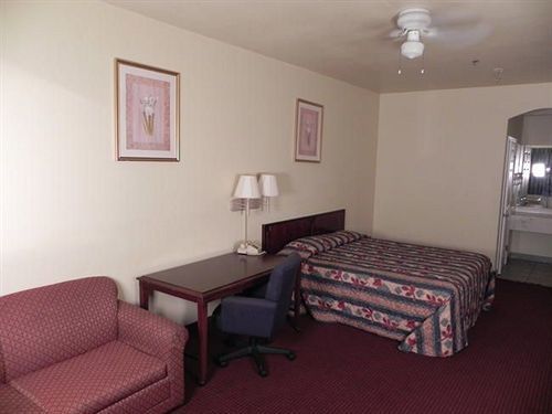 בראונסוויל Boca Chica Inn And Suites מראה חיצוני תמונה